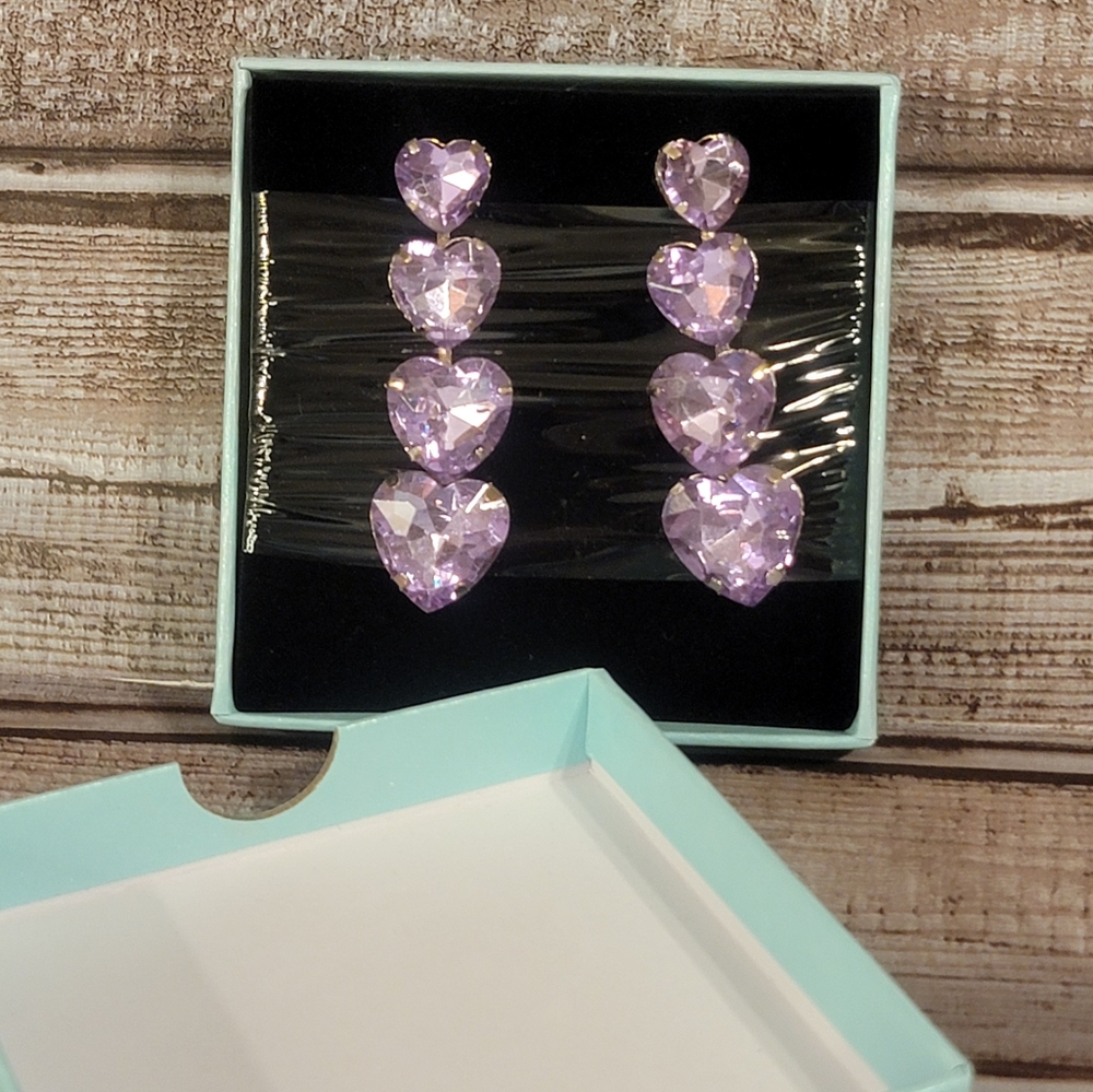 New In Box Purple Crystal Heart Dangle Earrings